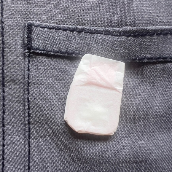 NWT Carhartt Force Scrub Top Womens Large Gray V-Neck Pockets Stretch (G4) - Picture 5 of 10